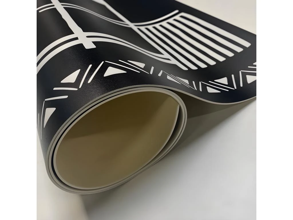 Tapis Vinyle Large L120xH200cm - Bakwiri - Vinyle 2 Tapis Vinyle Large L120xH200cm - Bakwiri - Vinyle – Image 2