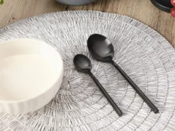 Ménagère 16 Pièces En Acier Inoxydable - Noir Mat - ALMUNIA -Herman Miller Magasin couvert 13046447